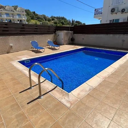 Spacious Beautiful 1 Bedroom !!! Apartament Pafos