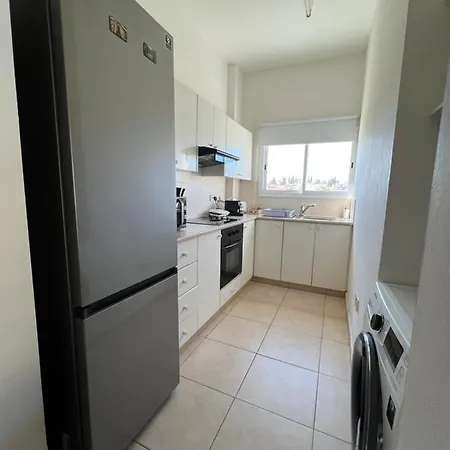 Apartament Spacious Beautiful 1 Bedroom !!!