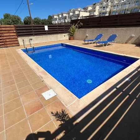 דירה Spacious Beautiful 1 Bedroom !!!